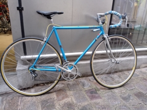 Peugeot Bleu